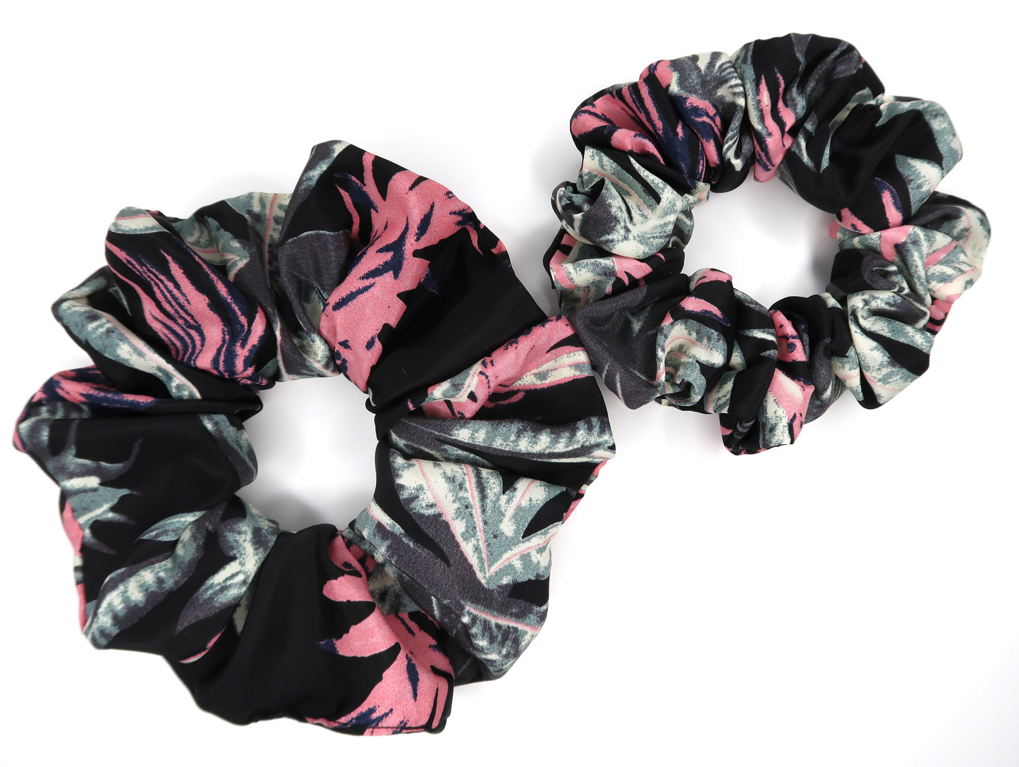 Kelly XL Scrunchies